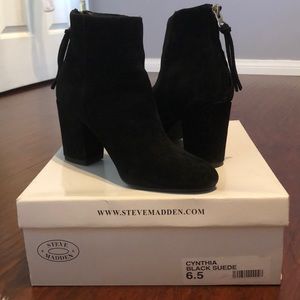 Steven Madden booties (Cynthia black Suede)